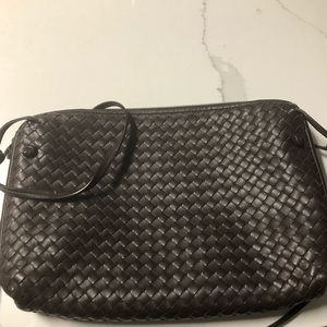 Bottega Veneta Crossbody Intrecciato Nappa Medium